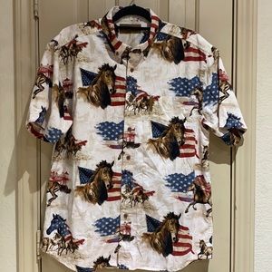 Clear Water shirt size L